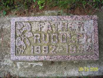 kuhnau_rudolph_father_headstone.jpg