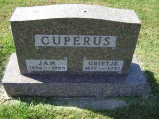 cuperus_jan_grietje_headstone.jpg