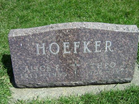 hoefker_alice_theo_headstone.jpg.JPG