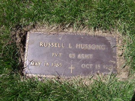 hussong_russell_headstone.jpg.JPG