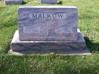 malkow_revcarl_hulda_headstone.jpg