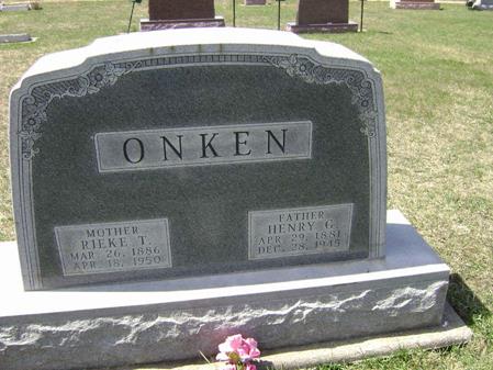 onken_rieke_henry_headstone.jpg.JPG