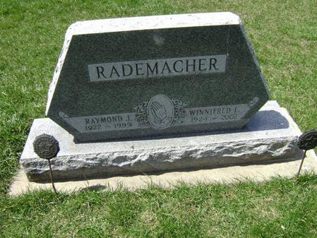 rademacher_raymond_winnifred_headstone.jpg.JPG